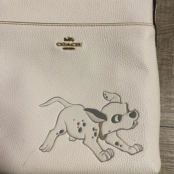 Coach purse! Never used! - Picture 2 of 2